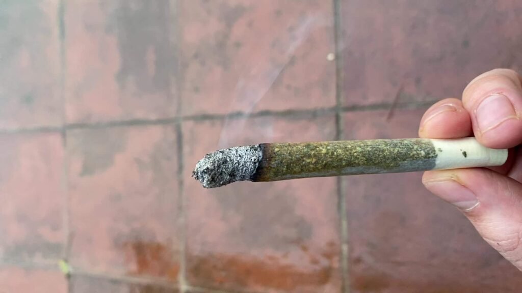 smoking joint